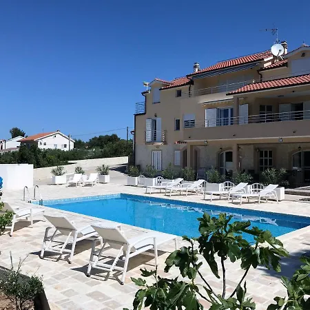 Angelina Brodarica (Sibenik-Knin)